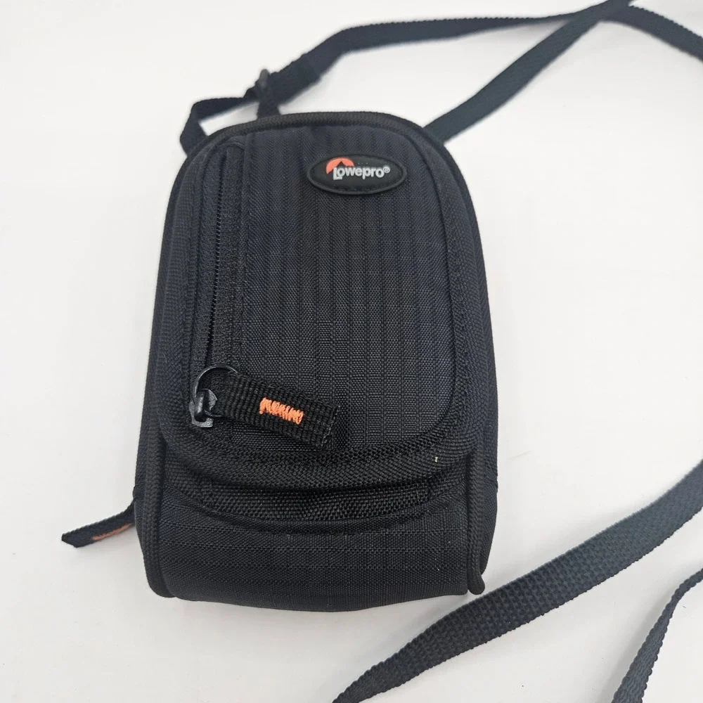 Lowepro Ridge 30 Compact Digital Camera Bag Case Black with Strap and Belt Loop